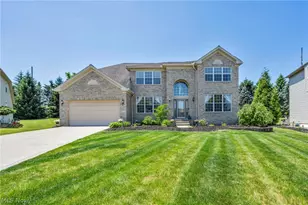 10342 Townley Ct, Aurora, OH 44202 - Photo 2