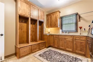5850 Quarry Lake Dr SE, East Canton, OH 44730 - Photo 22