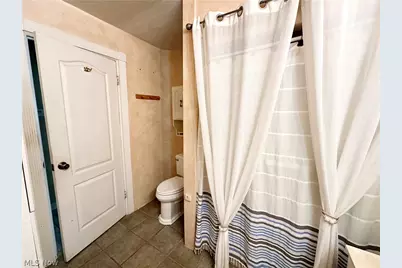 212 Wayne Avenue, Weirton, WV 26062 - Photo 26