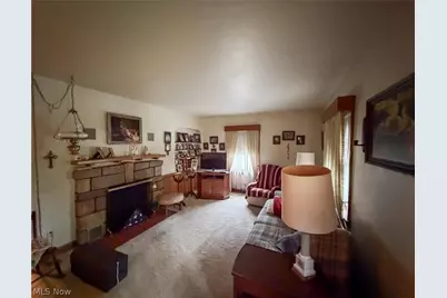 8060 Paulin Drive, Youngstown, OH 44514 - Photo 12