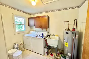 3147 Lawton St, Rock Creek, OH 44084 - Photo 16