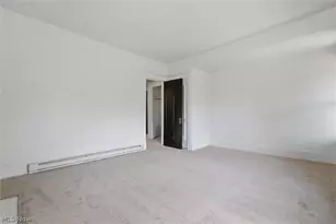 252 Broadway Ave, Youngstown, OH 44504 - Photo 24