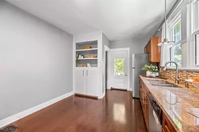 207 Casterton Avenue, Akron, OH 44303 - Photo 12