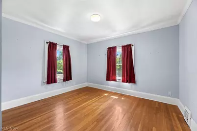 207 Casterton Avenue, Akron, OH 44303 - Photo 16