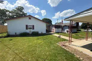 317 N 1st St, Dennison, OH 44621 - Photo 4