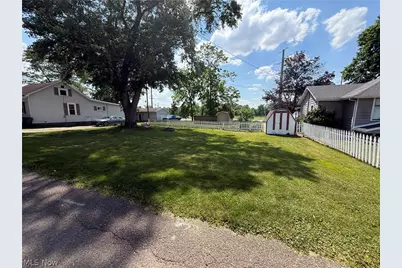317 N 1st Street, Dennison, OH 44621 - Photo 30