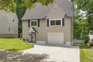 143 Malacca St, Akron, OH 44305 - Photo 2