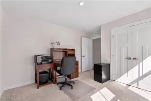 994 Sunrise Wy, Akron, OH 44312 - Photo 16
