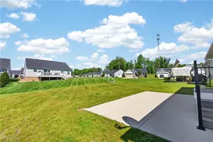 994 Sunrise Wy, Akron, OH 44312 - Photo 26