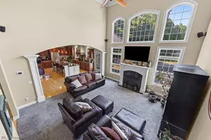 2820 Ashwood Dr, Alliance, OH 44601 - Photo 8