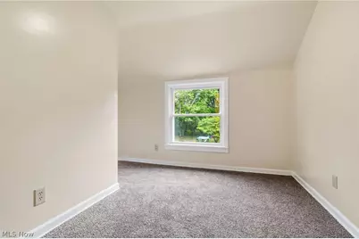 445 Oak Avenue, Alliance, OH 44601 - Photo 10