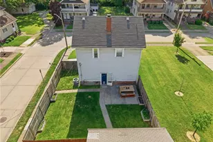 3875 E 38th St, Newburgh Heights, OH 44105 - Photo 32