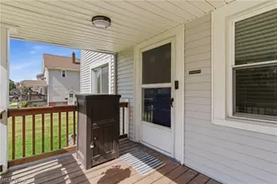 3875 E 38th St, Newburgh Heights, OH 44105 - Photo 2