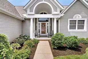 119 Barkwood Dr, Wadsworth, OH 44281 - Photo 2