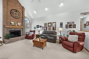 119 Barkwood Dr, Wadsworth, OH 44281 - Photo 8