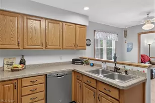 119 Barkwood Dr, Wadsworth, OH 44281 - Photo 16
