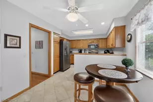 119 Barkwood Dr, Wadsworth, OH 44281 - Photo 14