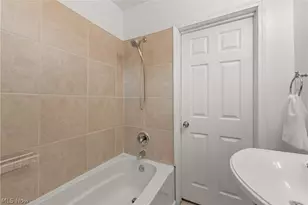 1395 Delia Ave, Akron, OH 44320 - Photo 30