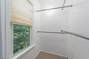 1395 Delia Ave, Akron, OH 44320 - Photo 24