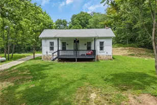 3815 Dillon Falls Rd, Zanesville, OH 43701 - Photo 2