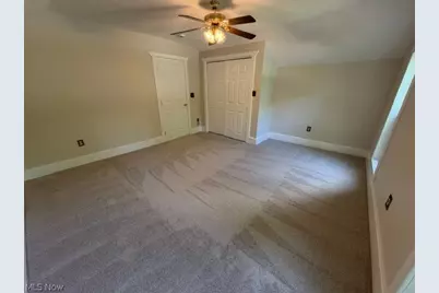 413 W Main Street, South Amherst, OH 44001 - Photo 10