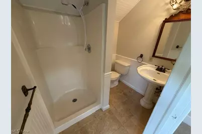 413 W Main Street, South Amherst, OH 44001 - Photo 16