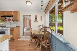 303 Roxboro Rd, Vermilion, OH 44089 - Photo 16