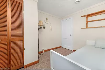 303 Roxboro Road, Vermilion, OH 44089 - Photo 24