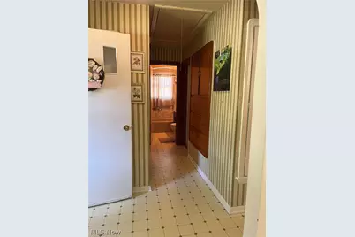 708 Allen Avenue, Ashtabula, OH 44004 - Photo 6