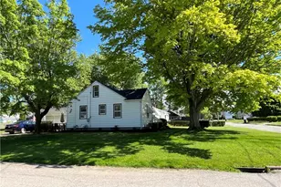 708 Allen Ave, Ashtabula, OH 44004 - Photo 2