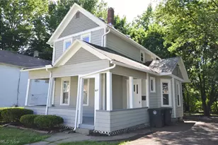 900 Sherman St, Akron, OH 44311 - Photo 2