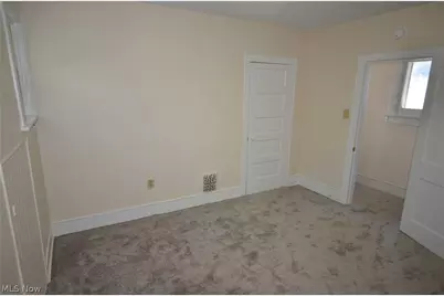 900 Sherman Street, Akron, OH 44311 - Photo 22