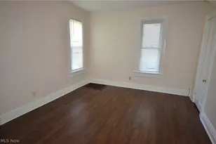 900 Sherman St, Akron, OH 44311 - Photo 16