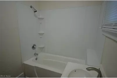 900 Sherman Street, Akron, OH 44311 - Photo 18