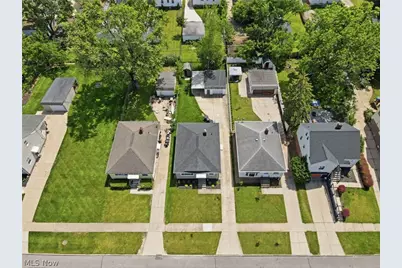 4315 Russell Avenue, Parma, OH 44134 - Photo 36