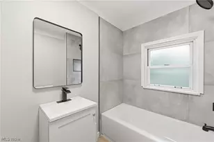 4256 W 22nd St, Loveland, OH 44109 - Photo 16