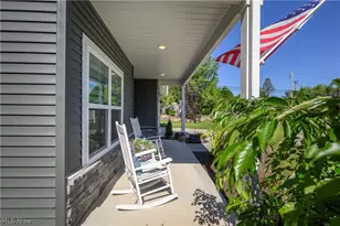 1970 Hawthorn Ct, North Canton, OH 44720 - Photo 4
