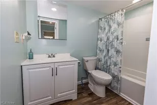 590 Pear Dr, Akron, OH 44319 - Photo 24
