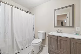 4709 Quincy Dr, Akron, OH 44321 - Photo 38