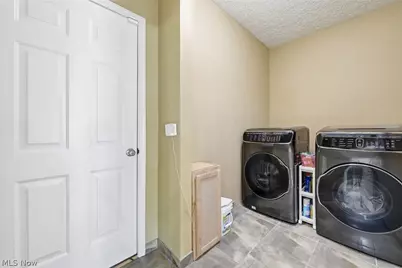 4709 Quincy Drive, Akron, OH 44321 - Photo 4