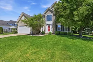 4709 Quincy Dr, Akron, OH 44321 - Photo 2