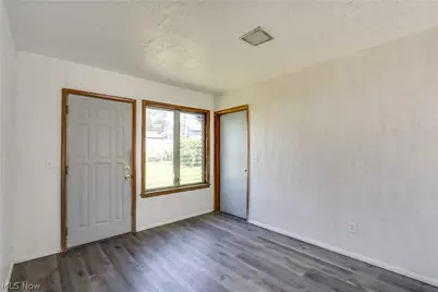 295 E Boxwood Avenue, Akron, OH 44301 - Photo 22
