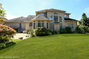 5957 Century St NW, Canton, OH 44718 - Photo 8