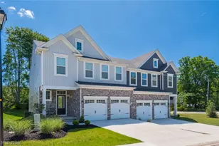 9235 Ledge View Ter, Grandview Heights, OH 44147 - Photo 1