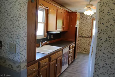 649 Standish Street NW, Massillon, OH 44647 - Photo 20