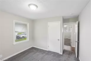 11605 Harold Dr, Loveland, OH 44130 - Photo 18