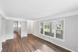 11605 Harold Dr, Loveland, OH 44130 - Photo 10