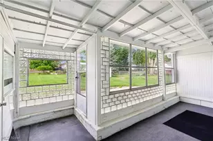 11605 Harold Dr, Loveland, OH 44130 - Photo 12