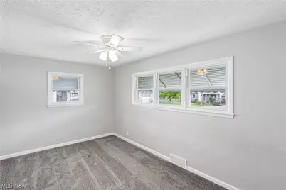 11605 Harold Drive, Loveland, OH 44130 - Photo 4