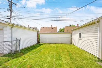 6150 Wareham Drive, Parma, OH 44129 - Photo 30